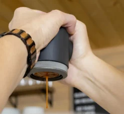 Wacaco - Picopresso - Tragbare Espressomaschine - Schwarz -Kaffeeprodukte 67107d6c7f2f7db14ae4fdef30db7428